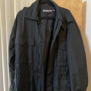 TARMAC CAMERA JACKET